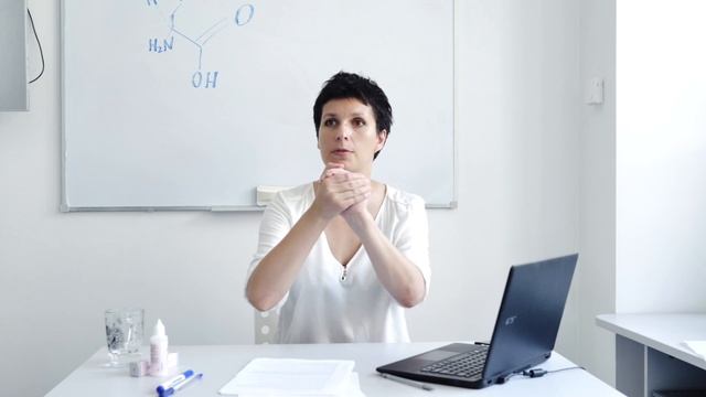 Юлия Гагарина. Как проникает и питает уходовое масло Lash Secret ресницы смотреть онлайн