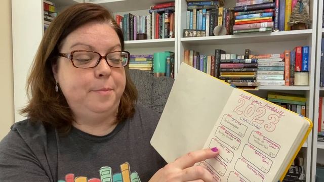 HOW I USE MY READING JOURNAL || a flip-through of sorts смотреть онлайн