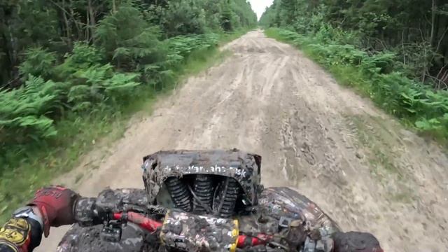 ПЕРЕГРЕЛ Kawasaki brute force 750! покатушки на квадроциклах по болотам, опять попал на деньги ? смотреть онлайн