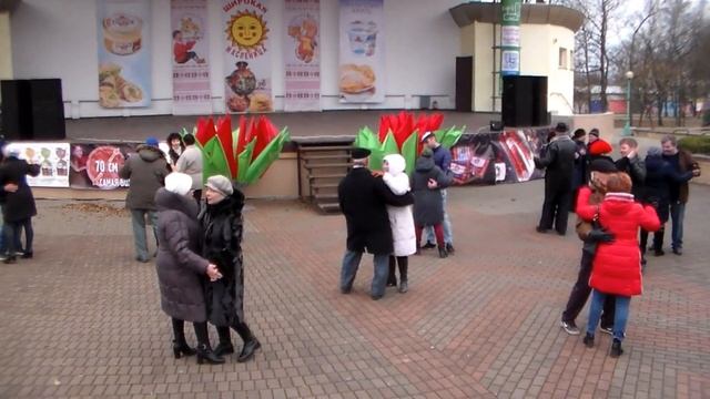 Ягода Малина Нас К Себе Манила! смотреть онлайн