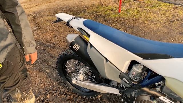 Обзор Husqvarna FE 350 | Эксклюзивно от MOTORANCHO смотреть онлайн