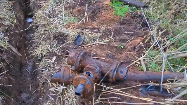 Metal cop. Found a CAST IRON PIPE WEIGHTING 600+ KG.Коп металла. Нашел ЧУГУННУЮ ТРУБУ ВЕСОМ 600+ КГ смотреть онлайн