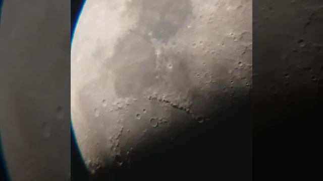 Moon with My DIY telescope 180x Zoom смотреть онлайн