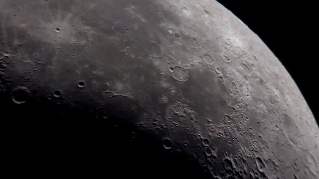 Луна 30% видимой части 30.07.2024 смотреть онлайн