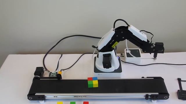 Dobot V3 Robotic Arm Assembly Line смотреть онлайн