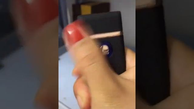 XTSY Lighters. WORLDS FIRST FINGERPRINT LIGHTER COMPATIBLE WITH IOS AND ANDRIOD! смотреть онлайн