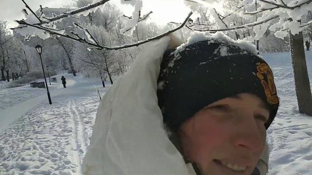 Зимняя сказка в парке Куракина дача. Катаюсь на лыжах. смотреть онлайн