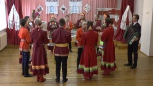 1. Удмуртская народная игра Котырак бусы вожэктэ но… (Повсюду поле зеленеет…)