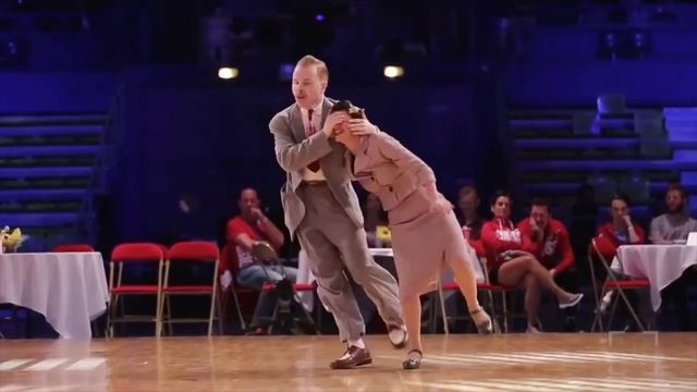 Boogie Woogie - Nils and Bianca смотреть онлайн