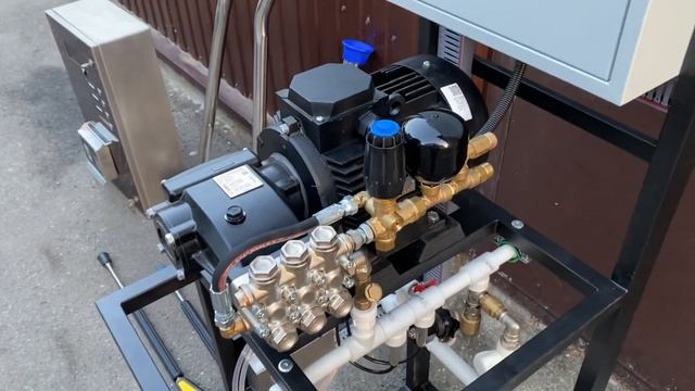 Комплект оборудования для автомойки самообслуживания на 4 функции.