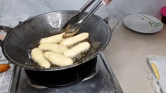 IDE USAHA BISNIS DONAT COCOL KEKINIAN ! ga usah FRANCHISE ! RESEP DONAT EMPUK LEMBUT Modal Kecil смотреть онлайн