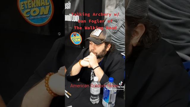 Fan Fogler from the Walking Dead talks Archery смотреть онлайн
