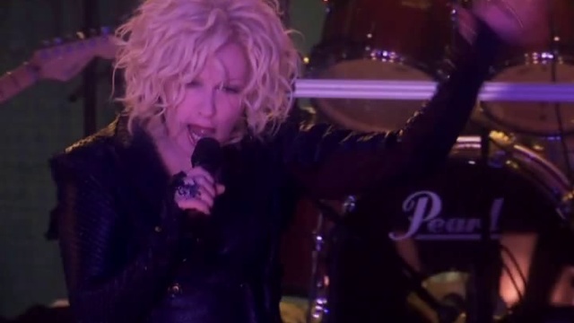 Cyndi Lauper - (Shattered Dreams)-To Memphis With Love (2011) смотреть онлайн