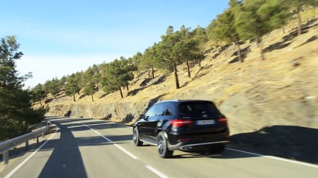 The new Mercedes-AMG GLC 43 4MATIC смотреть онлайн