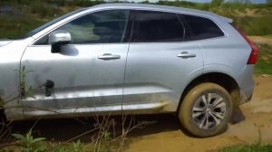 BMW X3 против Audi Q5 против Volvo XC60: ЗАЕЗД в подъём и испытания на БЕЗДОРОЖЬЕ!