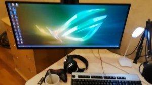 Компьютер собрал и купил кронштейн для монитора немного улучшил рабочее место