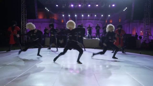 Fascinating Wedding at Chateau Mukhrani смотреть онлайн