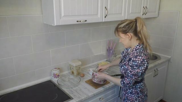 Шарлотка! Готовьте с нами!!! смотреть онлайн