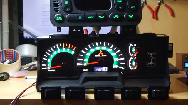 Mitsubishi Delica ПП+климат+ кнопки смотреть онлайн