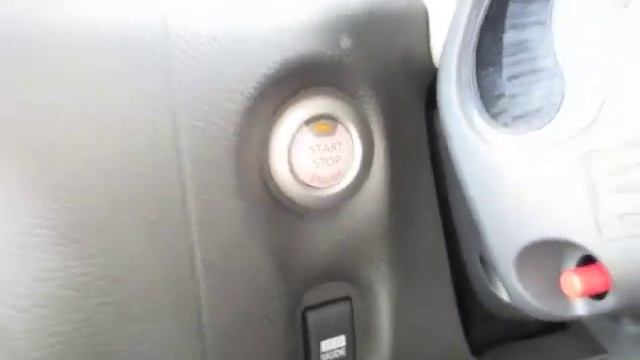 2012 NISSAN Cube Exterior & Interior смотреть онлайн