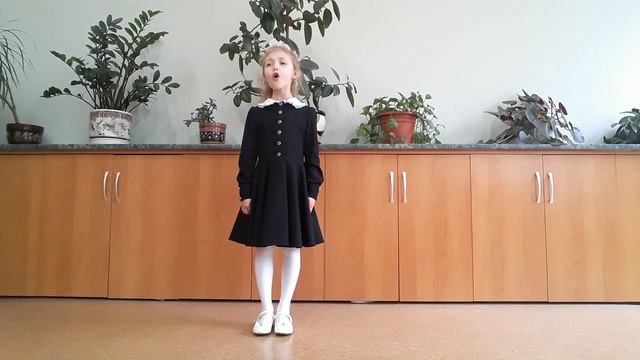 Немецкая народная песня в обр. В.Фёдорова, русский текст Р.Дольниковой - "Потанцуй со мной, дружок" смотреть онлайн
