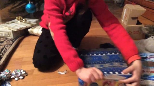 Что мне подарил Дед Мороз? Часть1 смотреть онлайн