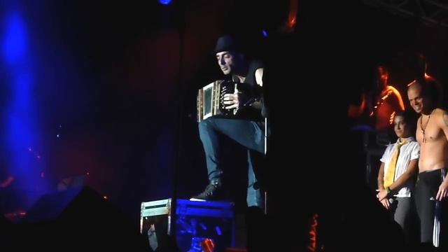 Calle 13 en Panama - Tango del Pecado 21/06/2012 смотреть онлайн