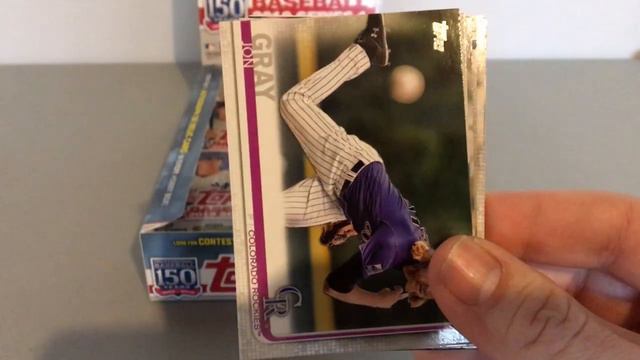 2019 Topps Series 1 Baseball Hobby Box - Acuna SP! смотреть онлайн