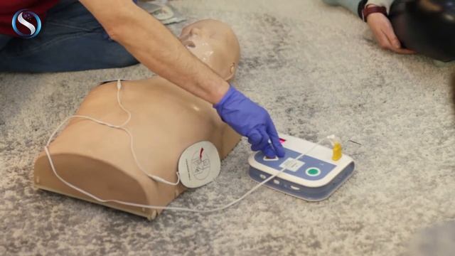 Очное обучение оказание первой помощи для педагогических работников/ УЦ "Сириус" смотреть онлайн