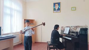 Узбекская народная музыка «Том бошида тогора»