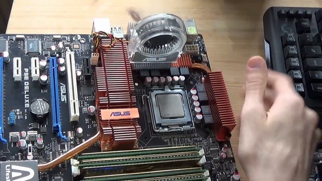 Asus P5E Deluxe - Vorstellung смотреть онлайн