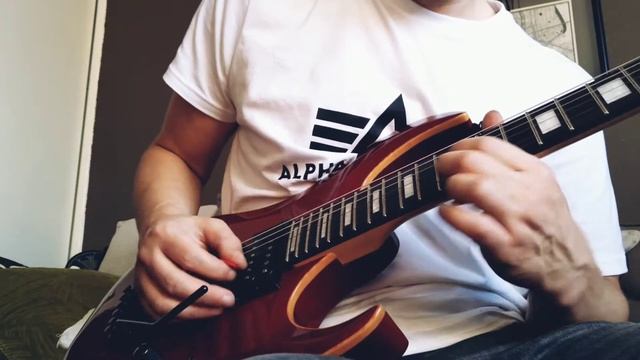 Testing out the Boss JS 10 смотреть онлайн