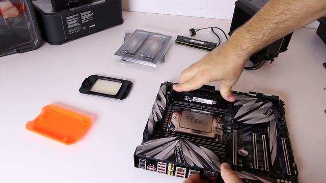 AMD Ryzen Threadripper 2990WX instalation смотреть онлайн