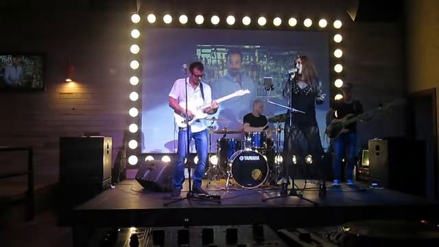 Кавер группа Дикие перцы Медведица смотреть онлайн