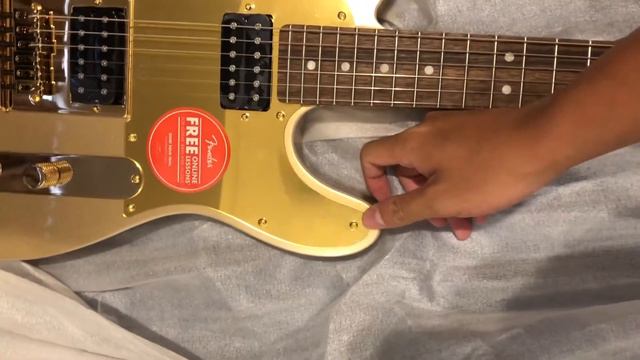 Squier Jim Root Telecaster and John 5 Telecaster unboxing смотреть онлайн