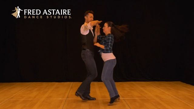 Country Western Two-Step - Fred Astaire Dance Studios смотреть онлайн