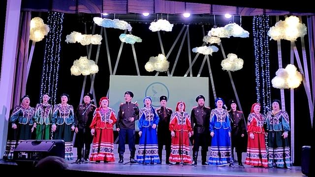 "ШАПКА ПО КРУГУ" хор Раздолье смотреть онлайн