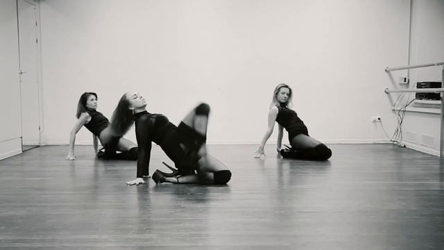 Стрип. Комбинация с класса. Strip Dance routine. смотреть онлайн