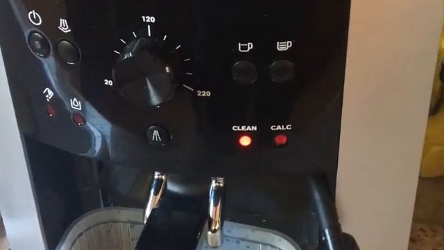 Krups EA81 Clean light issue fixed смотреть онлайн