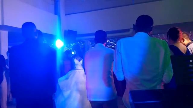 la hora feliz -matrimonio -GRUPO CROSSOVER BAND 315 274 8765 смотреть онлайн