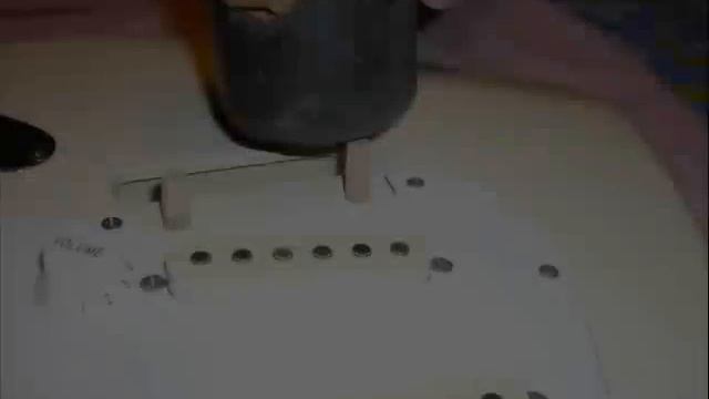 Fender Strat Customizing PART 1 смотреть онлайн