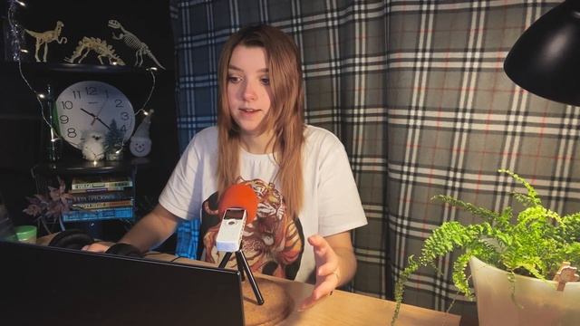 как 28 художников рисовали для Тайного Санты и что из этого вышло смотреть онлайн