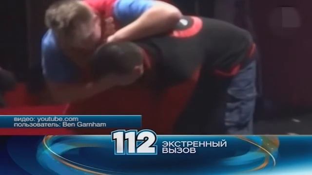 Клоун сворачивает шеи. США смотреть онлайн