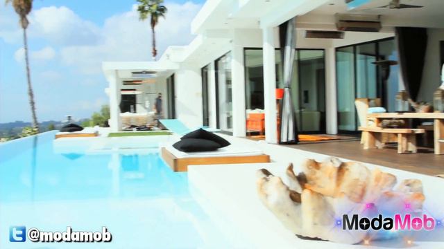 Eva Mendes New Face Of Vogue Eyewear смотреть онлайн