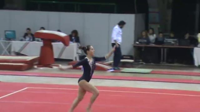 Carlotta Ferlito FX - Firenze 2015 смотреть онлайн