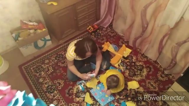 Вручение подарка на 2 годика смотреть онлайн