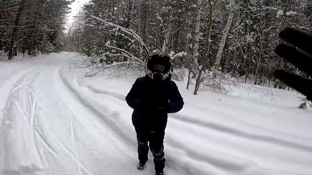 Серега 11 лет. Надо уметь кататься на этом... Мужчинам, и даже женщинам... смотреть онлайн