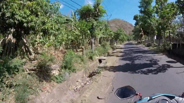 АМЕД. БАЛИ. Жилье на берегу моря с видом на вулкан Агунг. Храмы Бесаких и Лемпуянг. #6 смотреть онлайн