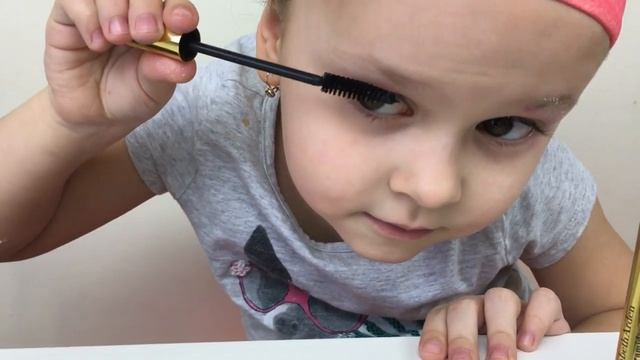 Kids Makeup Tutorial/ Первый макияж Ульяны смотреть онлайн