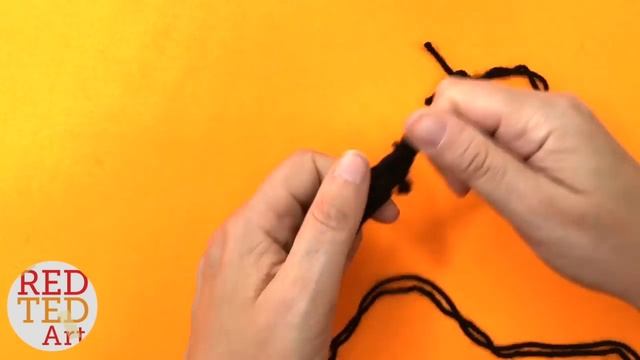 Cute Spider Decor for Halloween - Finger Knitting Project Ideas смотреть онлайн